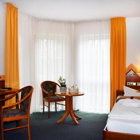 Hotel Schoene Aussicht Giessen Exterior photo